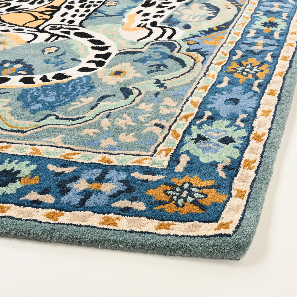 Hand-Tufted Wool Rug – Cheetah Pattern, Thick & Soft Texture