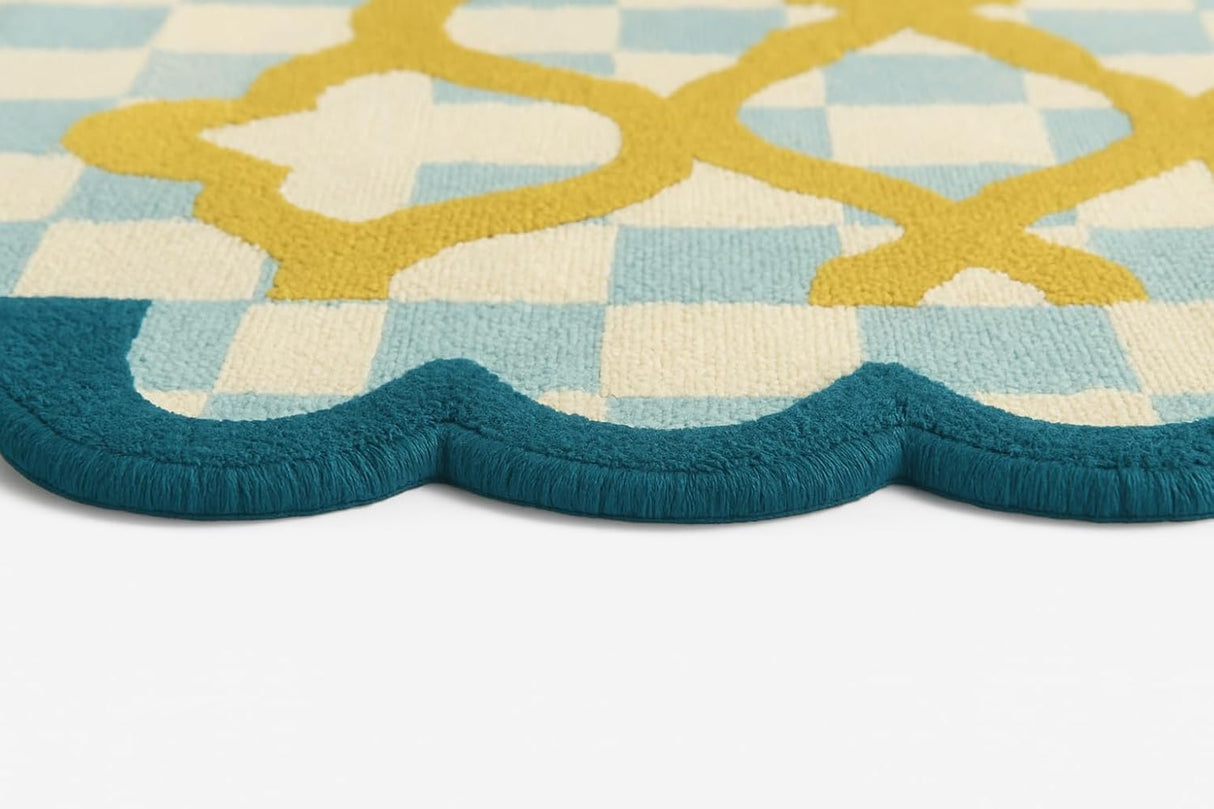 Hand-Tufted Wool Rug with Scalloped Edges