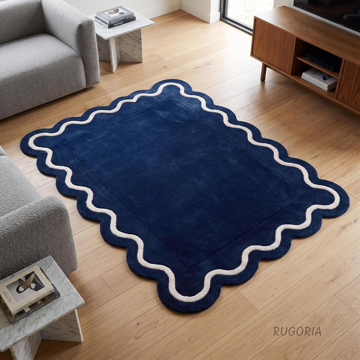 Modern Hand Tufted Wool Rug | Handmade Scalloped Border Carpet