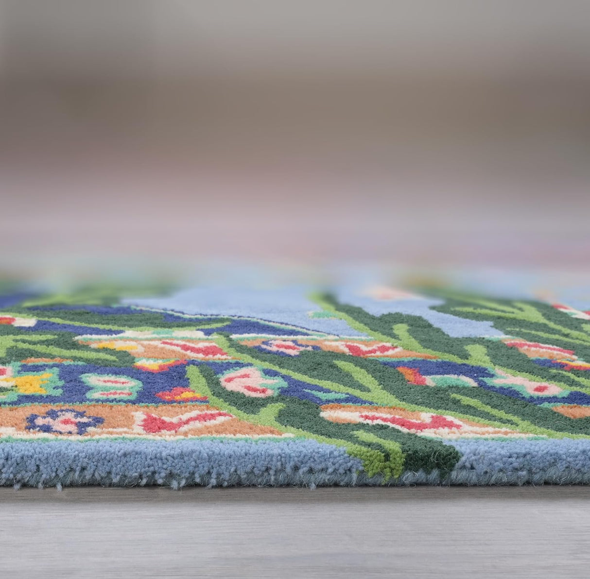 Hand-Tufted Bengal Tiger Animal Print Wool Area Rug