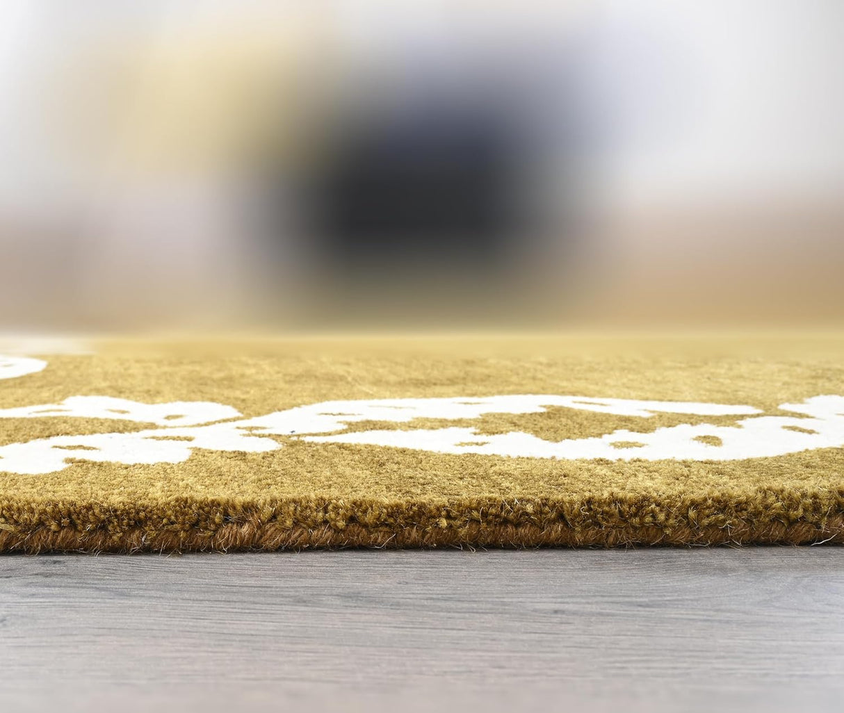 Hand-Tufted Wool Rug - Intricate White Vine Border Carpet