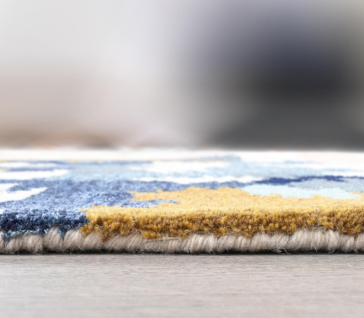 Premium Modern Handmade Wool & Viscose Flame Pattern Area Rug