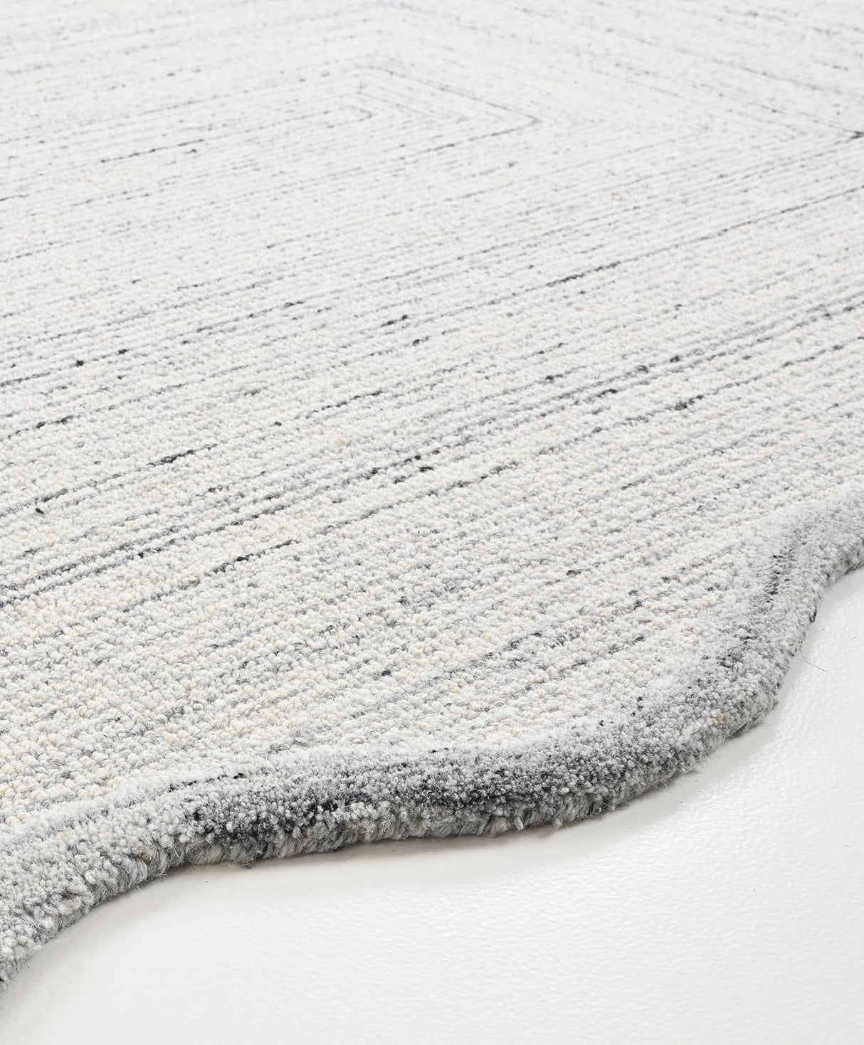 Handmade Scalloped Wool Rug - Irregular Edge Textured Area Rug - Soft, Modern Geometric Design Carpet