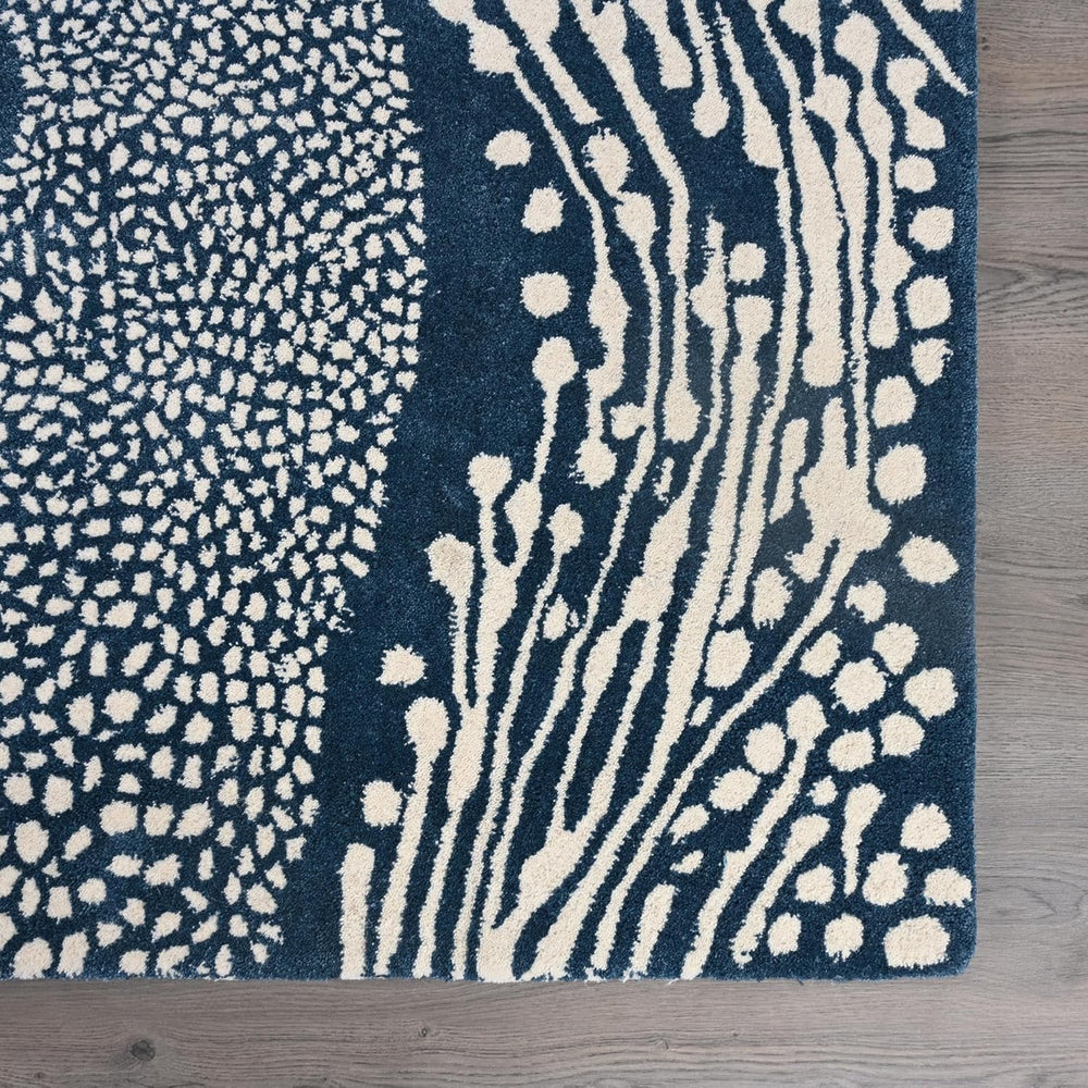 Hand-Tufted Antelope Wool Area Rug – Animal Print, Modern Carpet