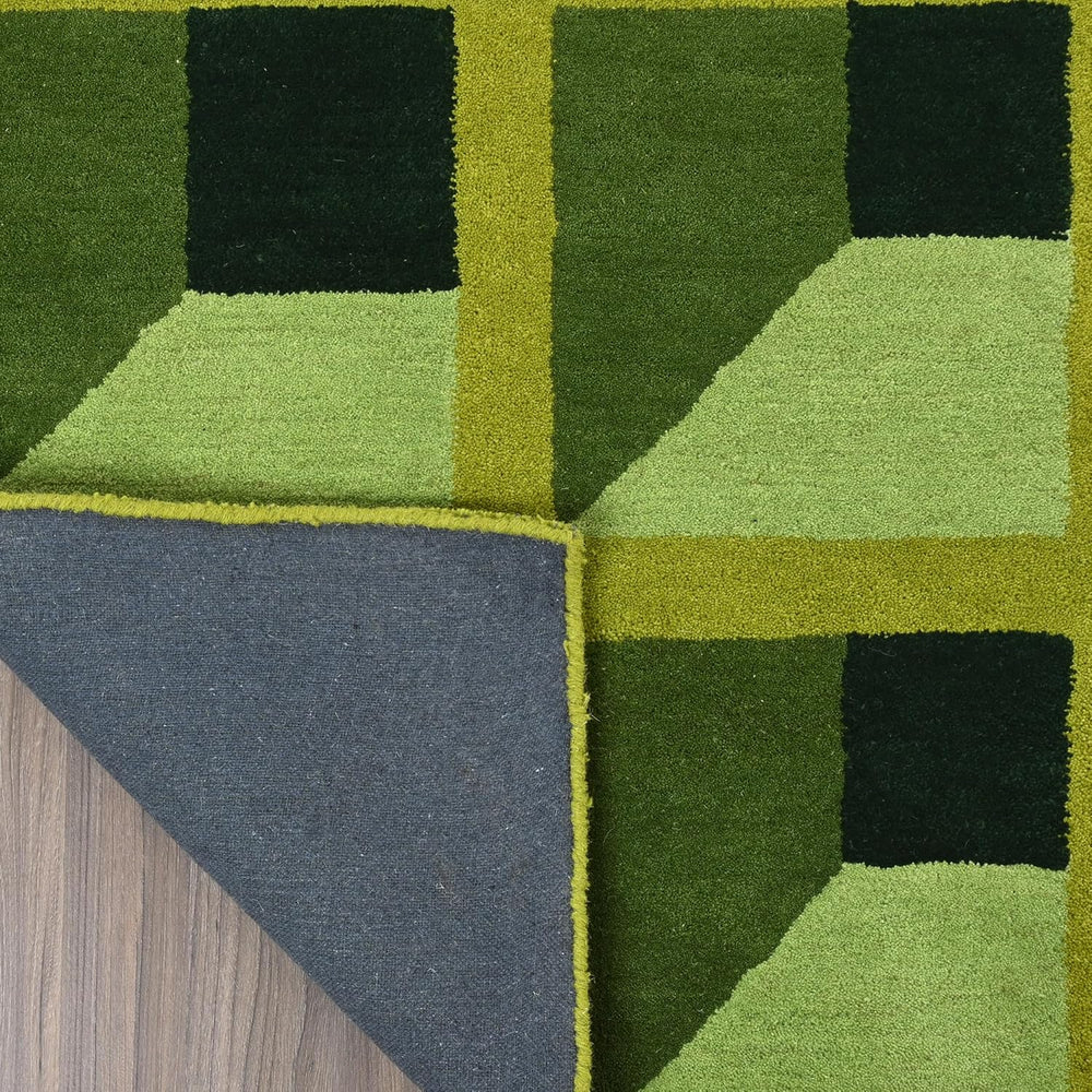 Hand-Tufted Wool Rug – Gustavian Floral Garden Maze in Lush Green Tones