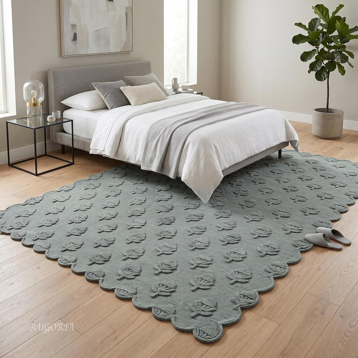 Hand Tufted Wool Rug, Floral Botanical Pattern with Scalloped