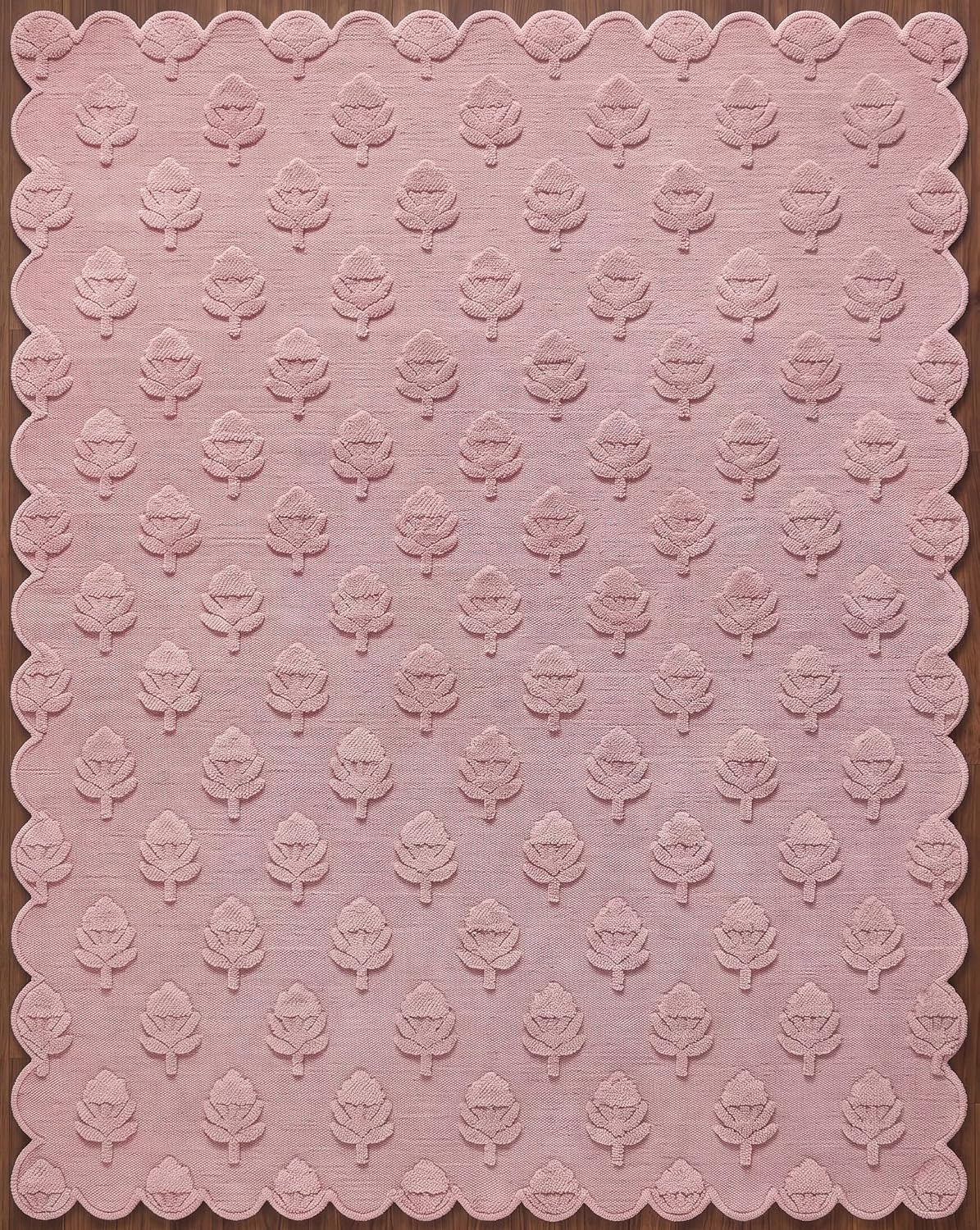 Hand Tufted Wool Rug, Floral Botanical Pattern with Scalloped