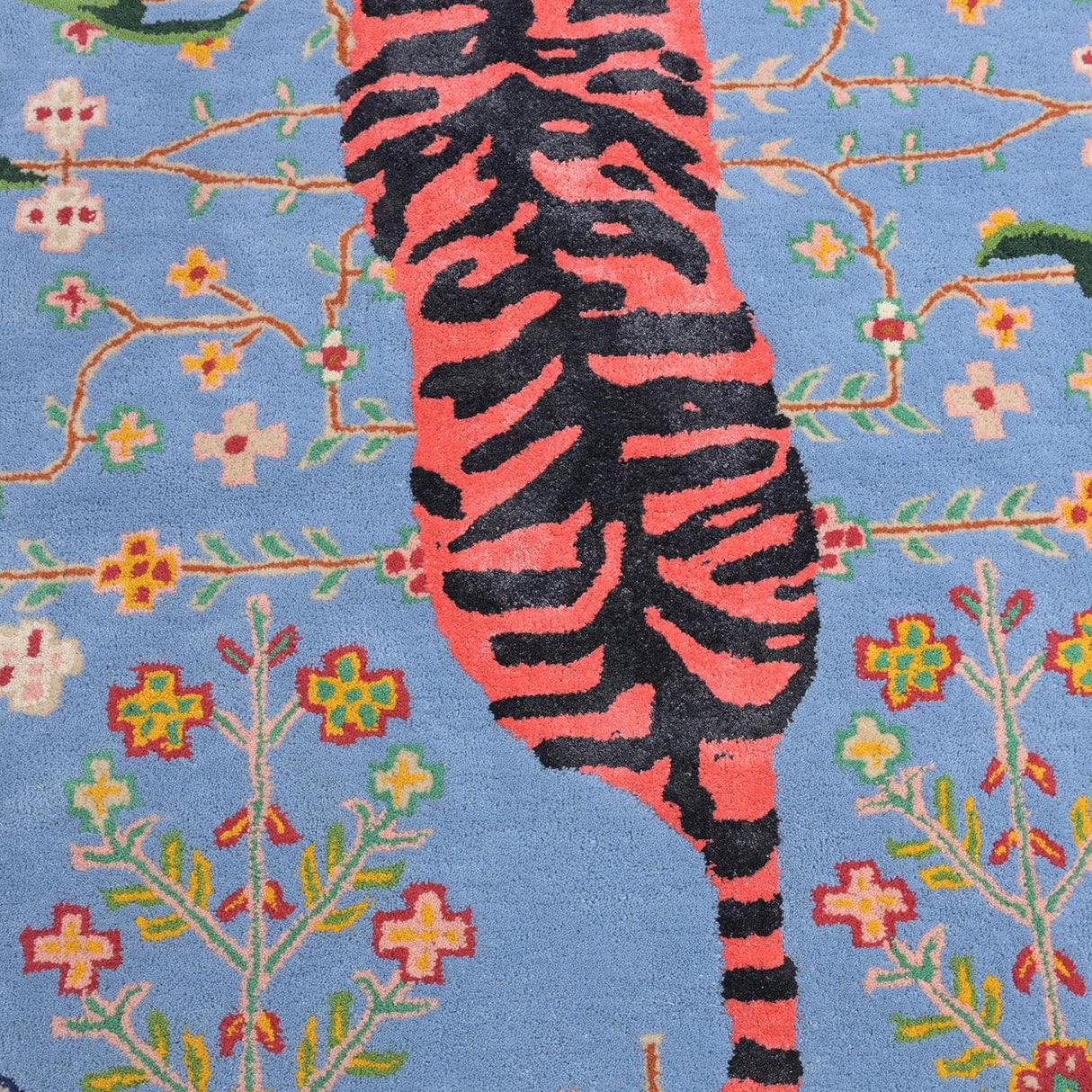 Hand-Tufted Bengal Tiger Animal Print Wool Area Rug