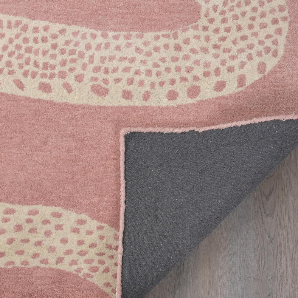 Hand-Tufted Snake Wool Rug