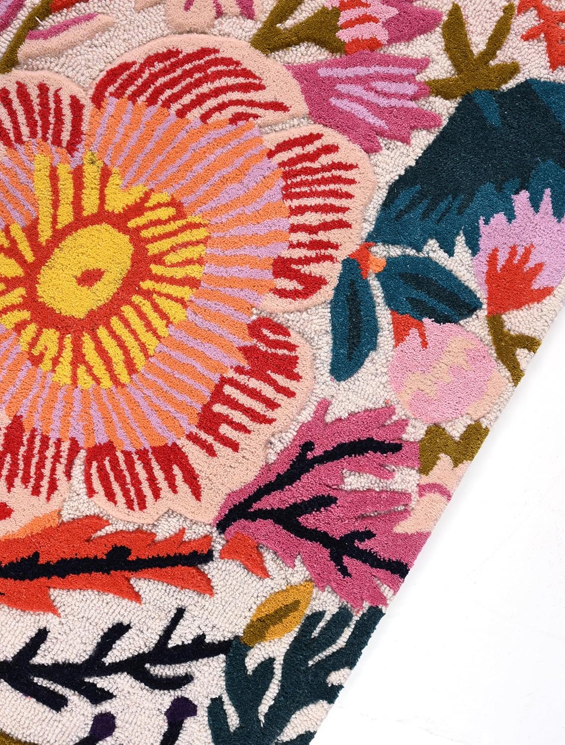 Hand-Tufted Wool Floral Area Rug – Colorful Botanical Garden Design