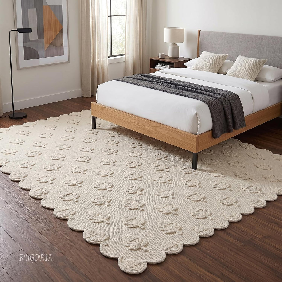 Hand Tufted Wool Rug, Floral Botanical Pattern with Scalloped