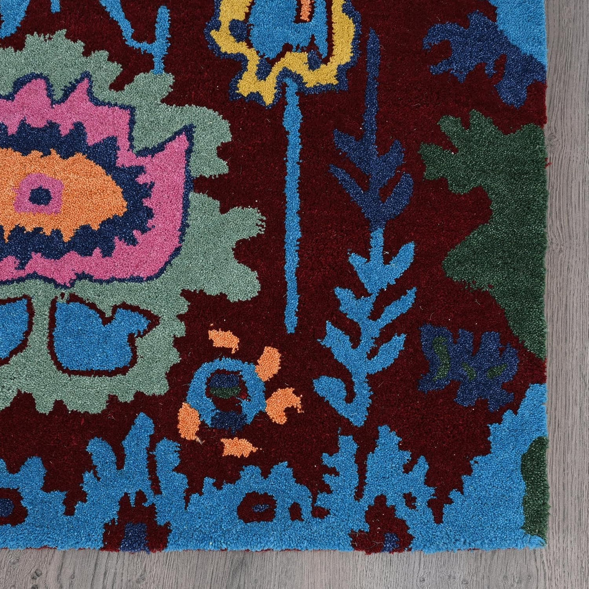 Handmade Oushak Wool Area Rug – Featuring Floral and Botanical Patterns in Soft Tones