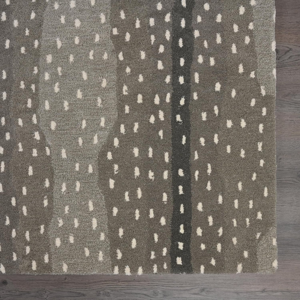 Antelope Cheetah Blue – Contemporary Handmade 100% Wool Area Rug