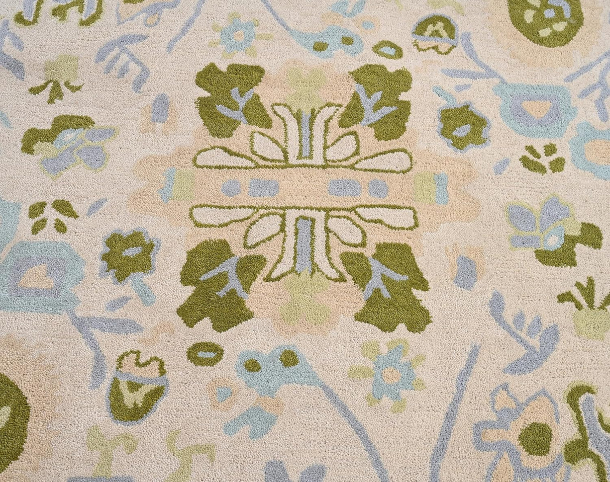 Handmade Oushak Wool Area Rug – Featuring Floral and Botanical Patterns in Soft Tones