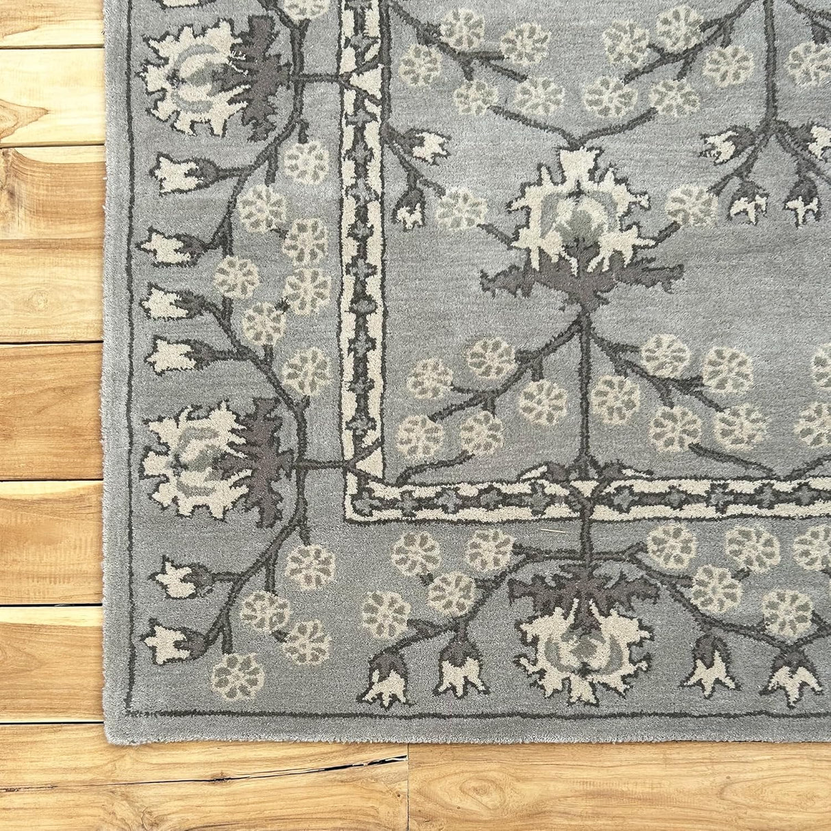 Hand Made Kennedy Charcoal 100% Imported Wool Rug