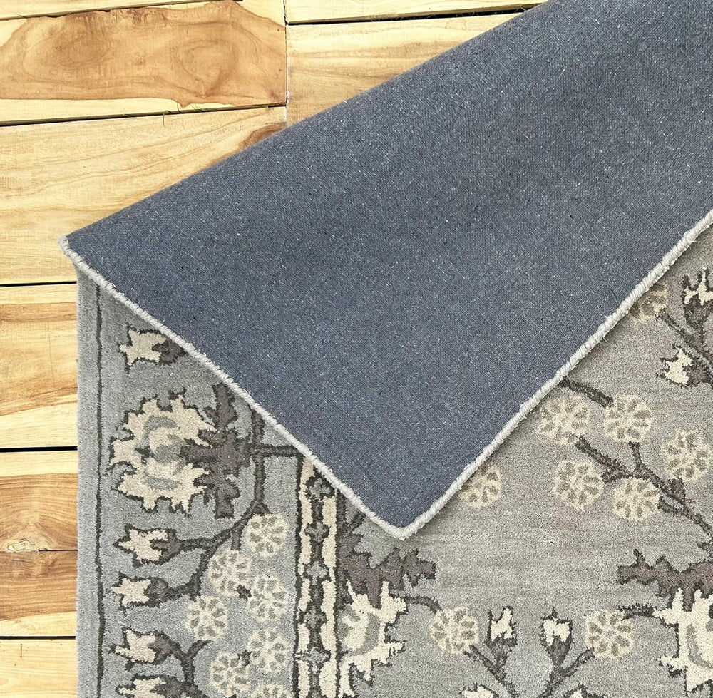 Hand Made Kennedy Charcoal 100% Imported Wool Rug