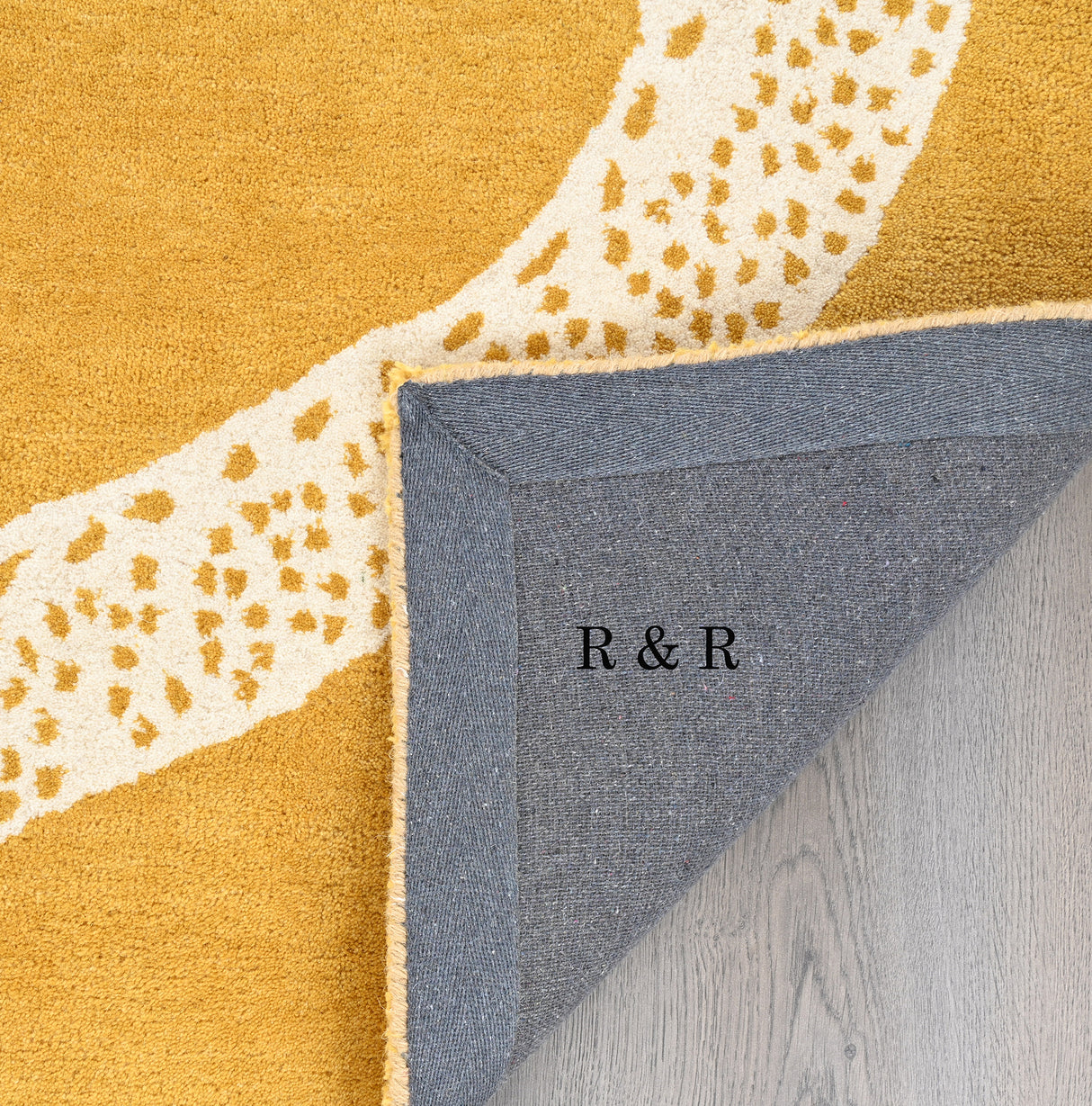 Hand-Tufted Snake Wool Rug