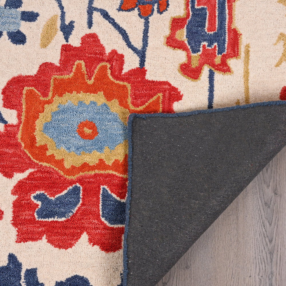 Handmade Oushak Wool Area Rug – Featuring Floral and Botanical Patterns in Soft Tones