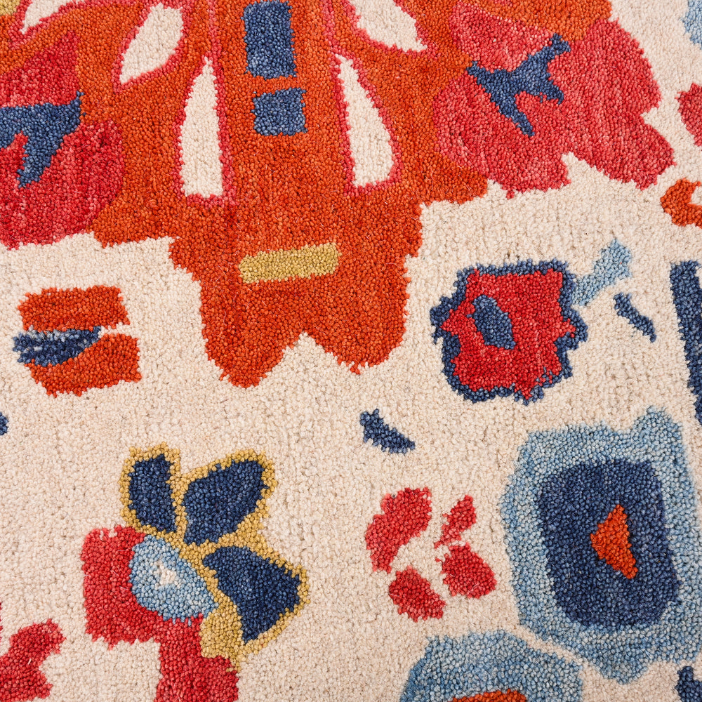 Handmade Oushak Wool Area Rug – Featuring Floral and Botanical Patterns in Soft Tones