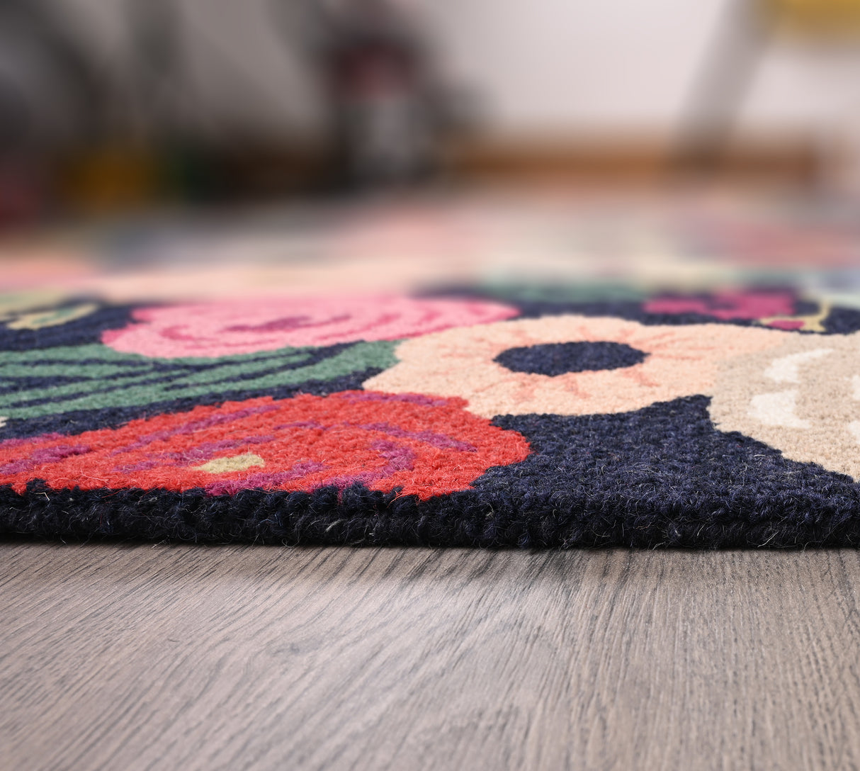 Hand-Tufted Wool Area Rug with Plush Thick Pile and Vibrant Floral Border Design - Decorative Navy Center Carpet for Living Room, Bedroom, or Office Decor