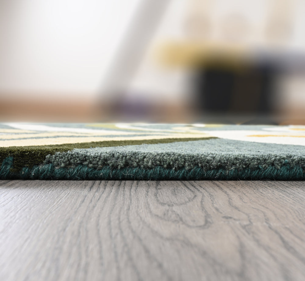 Hand-Tufted Wool Area Rug with Tropical Floral Design