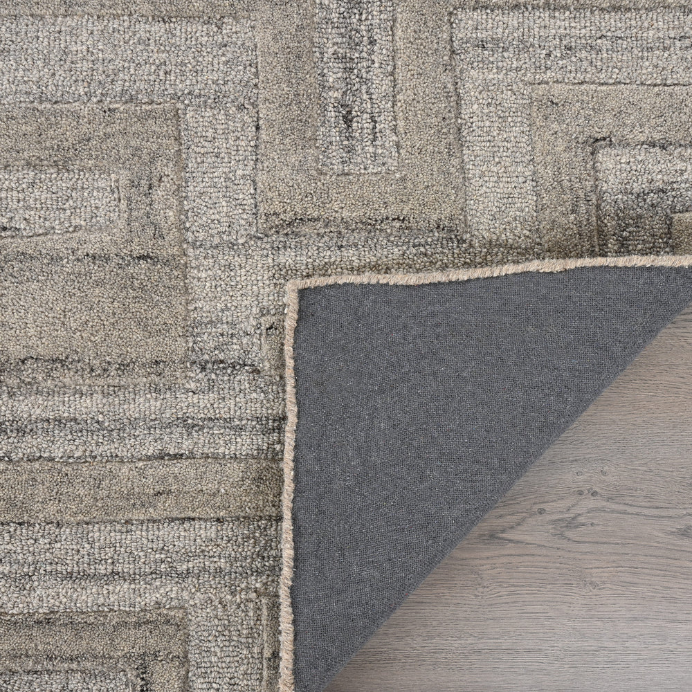 Geometric Wool Rug – Hand-Tufted, Modern Maze Design, Soft & Durable
