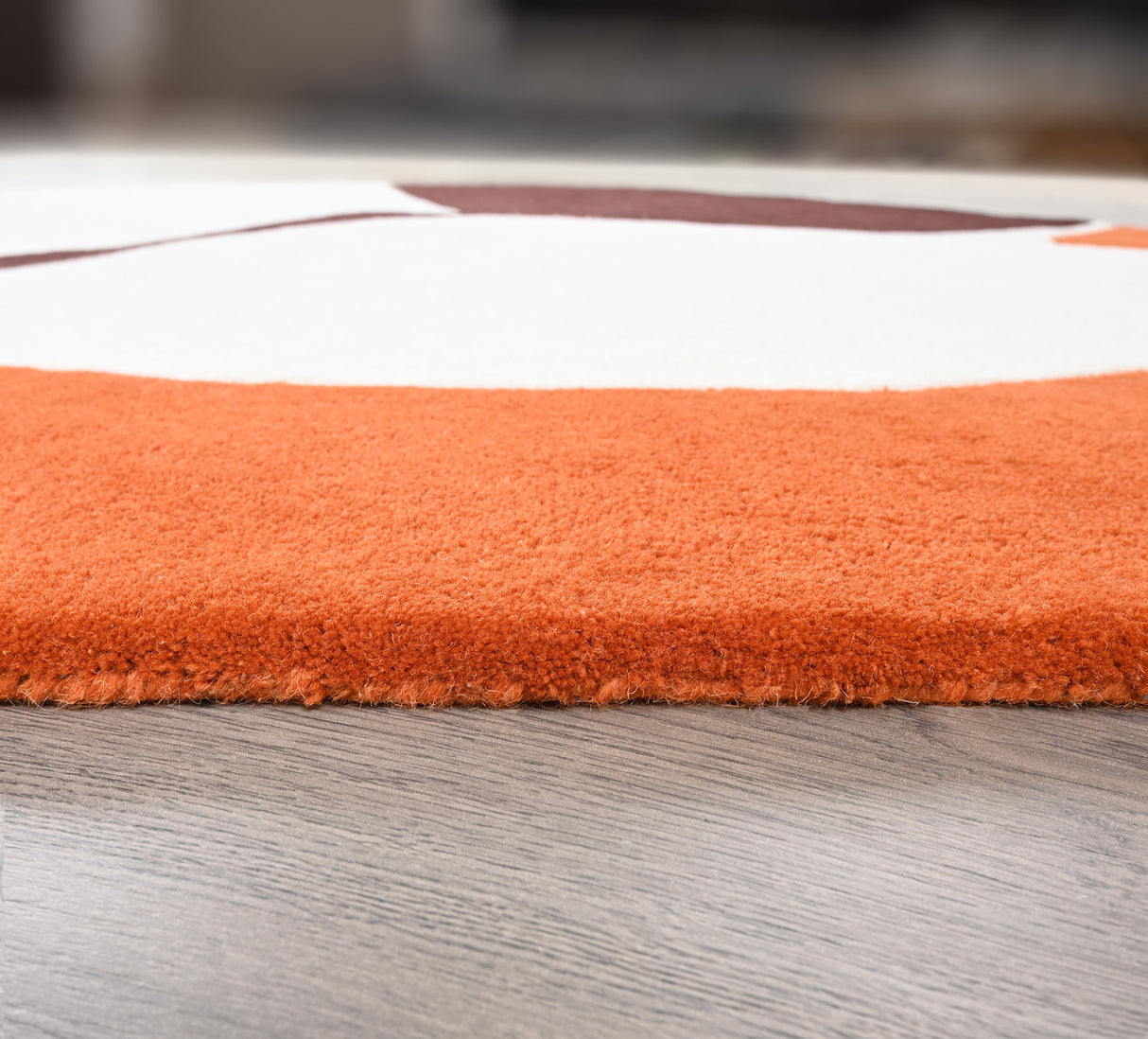 Hand-Tufted Round Wool Rug – Modern Circular Design, 100% Natural Wool