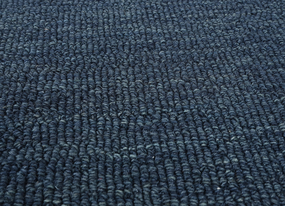 Scalloped Wool Rug – Hand-Tufted, Thick & Soft, Wavy Edge with Cotton Backing