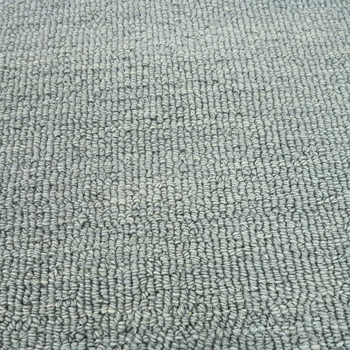 Scalloped Wool Rug – Hand-Tufted, Thick & Soft, Wavy Edge with Cotton Backing