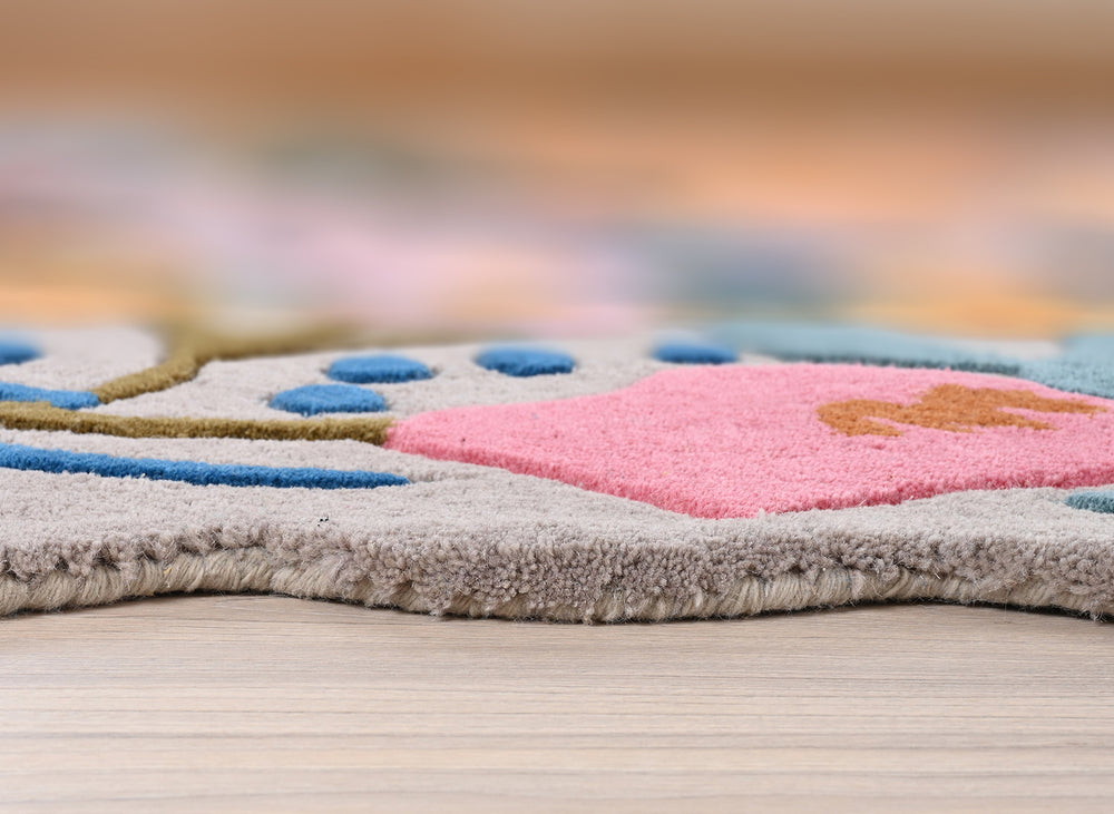 Hand-Tufted Wool Floral Area Rug – Elegant Garden-Inspired Design