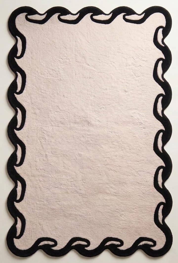 Hand-Tufted Wool Area Rug Scalloped Wave Border,