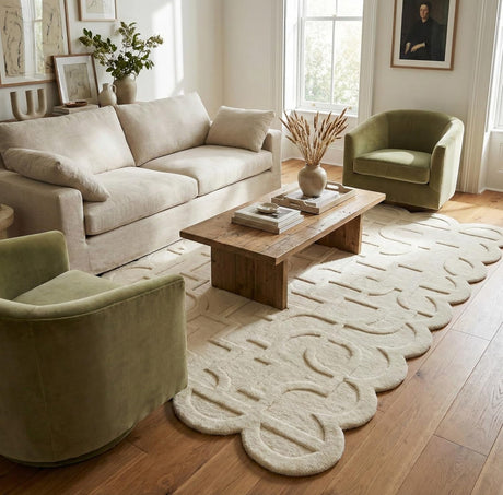 Hand-Tufted Wool Rug Scalloped Edge Modern Geometric Pattern