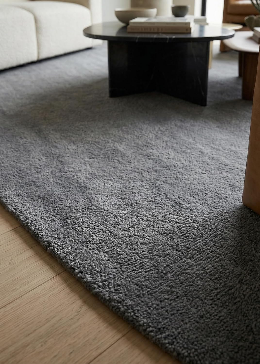 Modern Oval Shape Wool Rug - Irregular Shaped