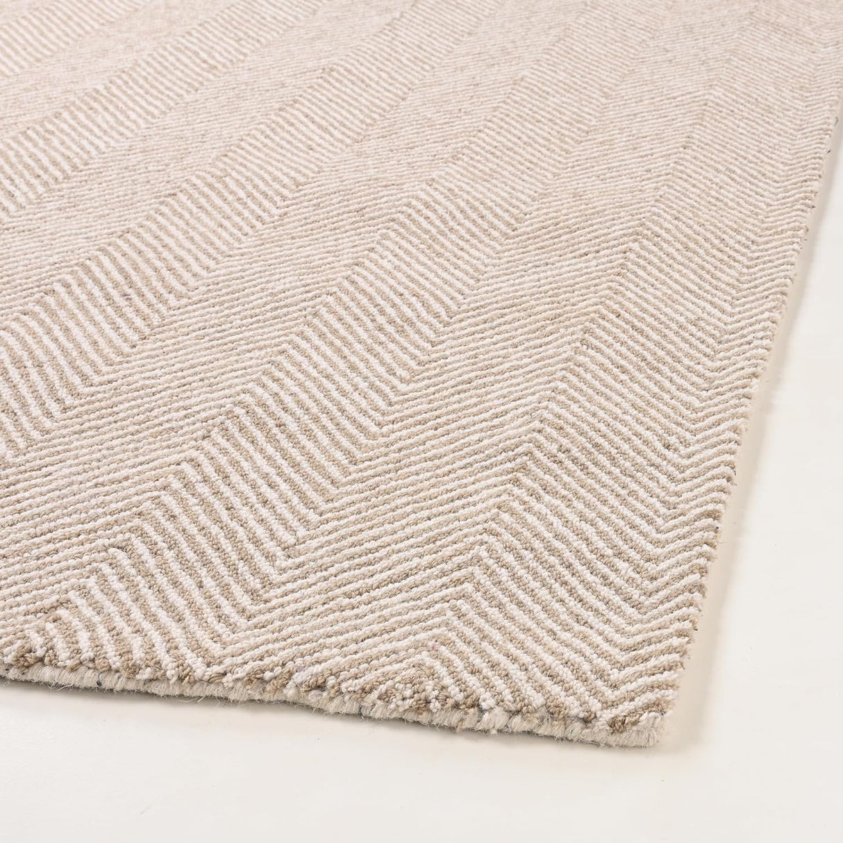 Modern Herringbone Chevron Collection Handmade Wool Rug