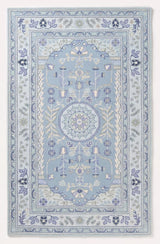 Traditional Hand-Tufted Wool Area Rug, Floral Medallion Design