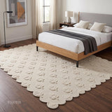 Hand Tufted Wool Rug, Floral Botanical Pattern with Scalloped