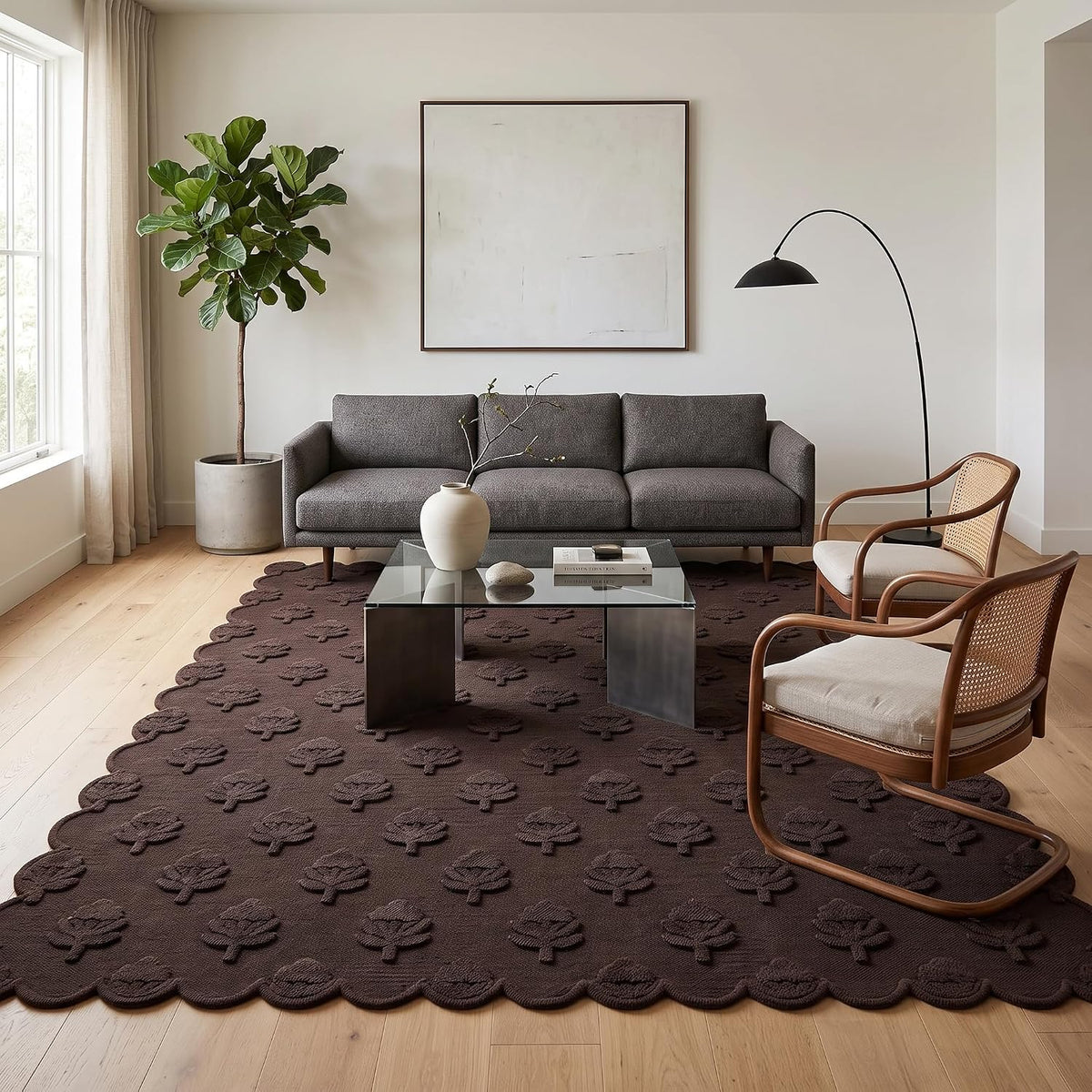 Hand Tufted Wool Rug, Floral Botanical Pattern with Scalloped