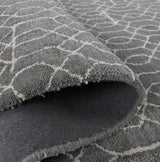 Modern Hand-Tufted Geometric Patterned Wool Area Rug for Living Room, Bedroom, and Home Décor – Soft and Plush Carpet for Cozy and Stylish Interiors