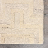 Geometric Wool Rug – Hand-Tufted, Modern Maze Design, Soft & Durable