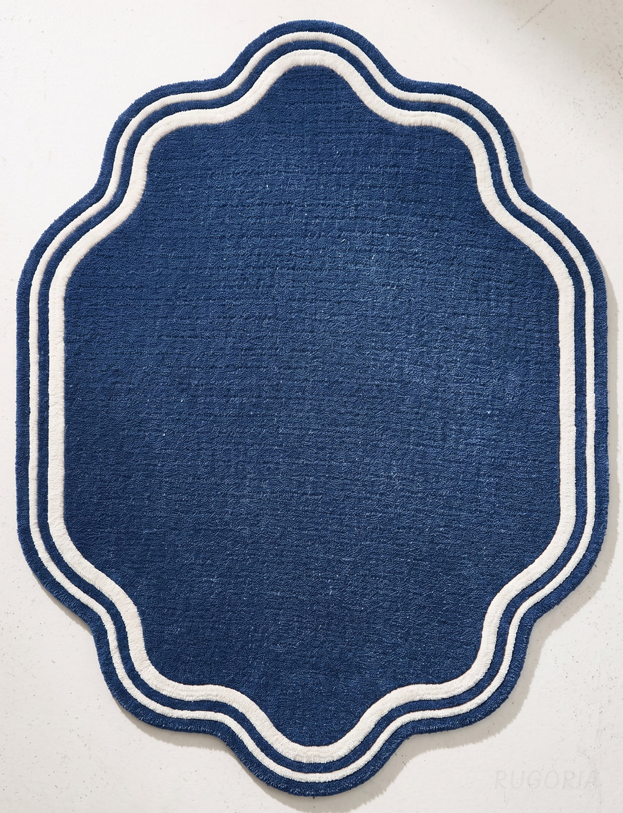 Modern Hand Tufted Wool Area Rug, Scalloped Border Design