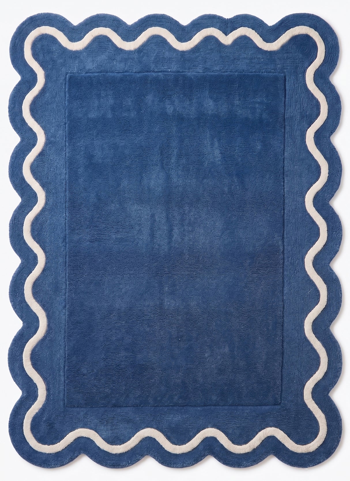 Modern Hand Tufted Wool Rug | Handmade Scalloped Border Carpet