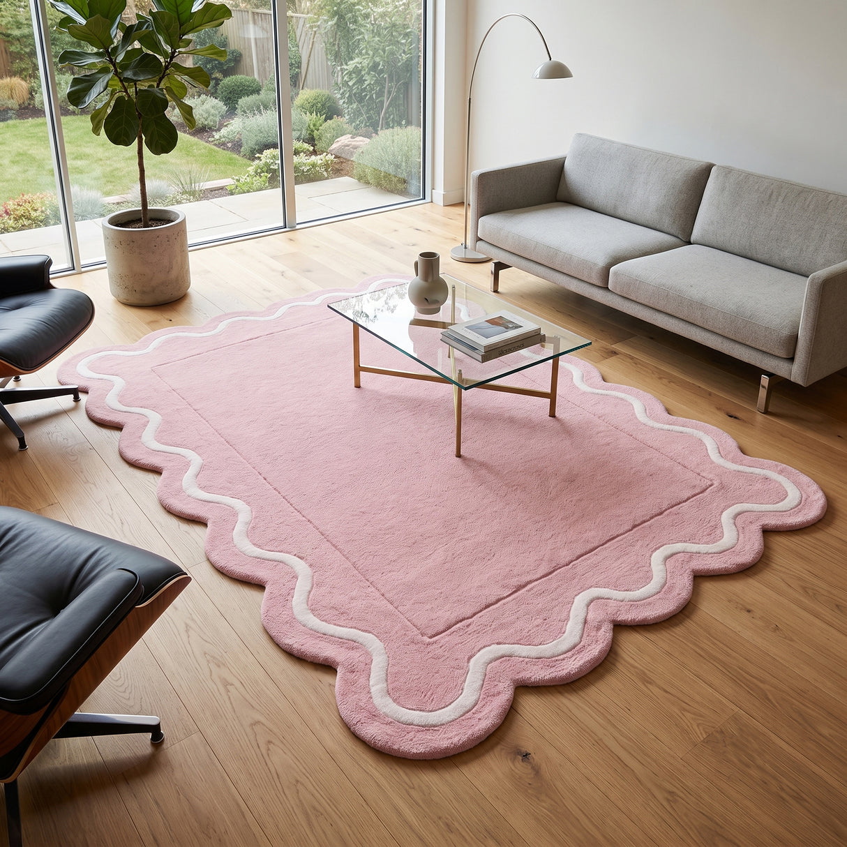 Modern Hand Tufted Wool Rug | Handmade Scalloped Border Carpet